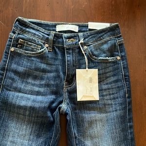 KanCan mid-rise super skinny